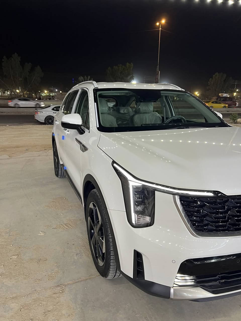 السلام عليكم من رخصه الأدمن سورنتو 24 كفاله عامه رقم أربيل حساسات اماميه وحساسات خلفيه شاشه شاشوب كامره دواره أشاره بالمري كشنين كهرباء 7 راكب الجنطه كهرباء شفط ترحيب أثناء التقرب ويل 19 لايت زنون بلادي لد باللايت  .. السعر 3،5  .. رقم الهاتف ***********  .
