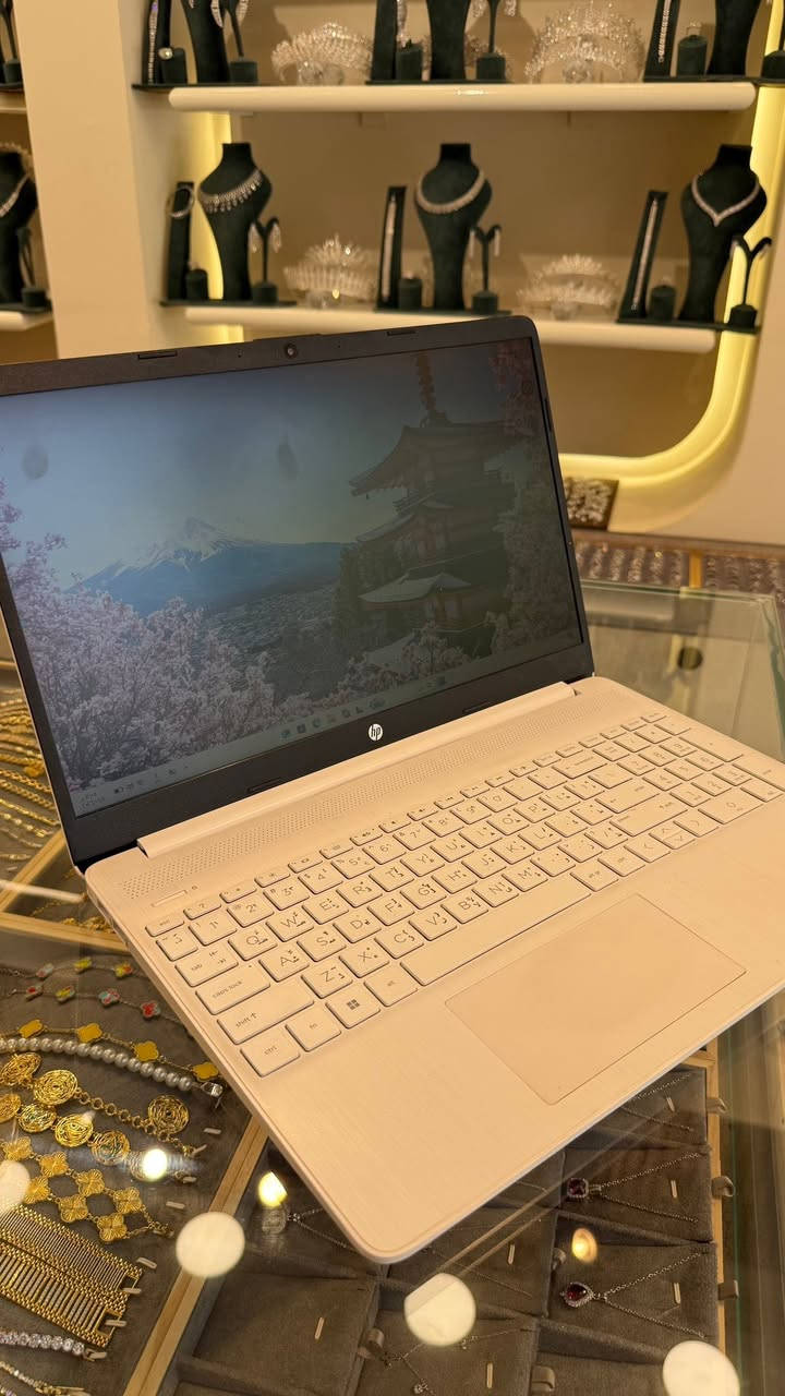 لابتوب hp نضافه 100%

 hp 15s  لون لابيض داخل وخارج 
المعالج i5 (intel Core i5-1235U)
الجيل 12 in
RAM 8
الهارد(التخزين) 512 -SSD
حجم الشاشة  15.6 full HD مضاد للانعكاس 
البطارية 3 خلايا (41WH)
الجهاز نضافة 100%
استخدام شخصي جدا جدا بسيط 
كامل الملحقات 
سعر 560 الف 
للاستفسار واتساب فقط
***********
