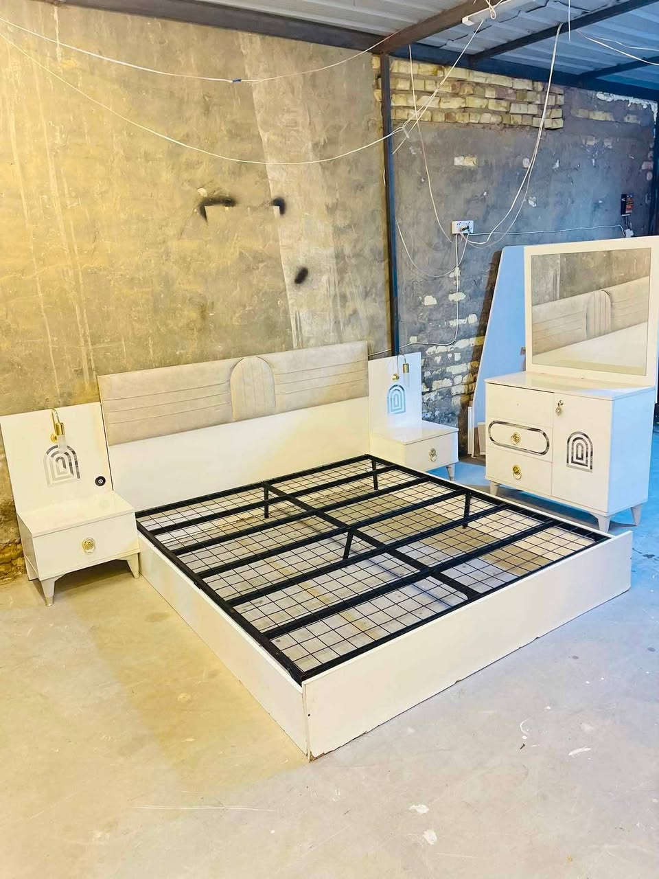 غرفه ترڪي مستخدم 🇹🇷
5قطع 
نضافه 90\💯
نضام ابواب 💢
السعر 450قفل 💸
سرير مخزن 🛌✨
مع شد🪛 ونقل 🚚  مجاني  داخل بغداد  محافظات بكروه


**إذا كنت صاحب هذا الإعلان وتريد حذفه لأي سبب، رجاءا أرسل رسالة إلى الدعم الفني**