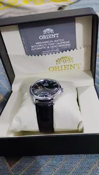 ساعة اورينت • أصليه • دي اج ال