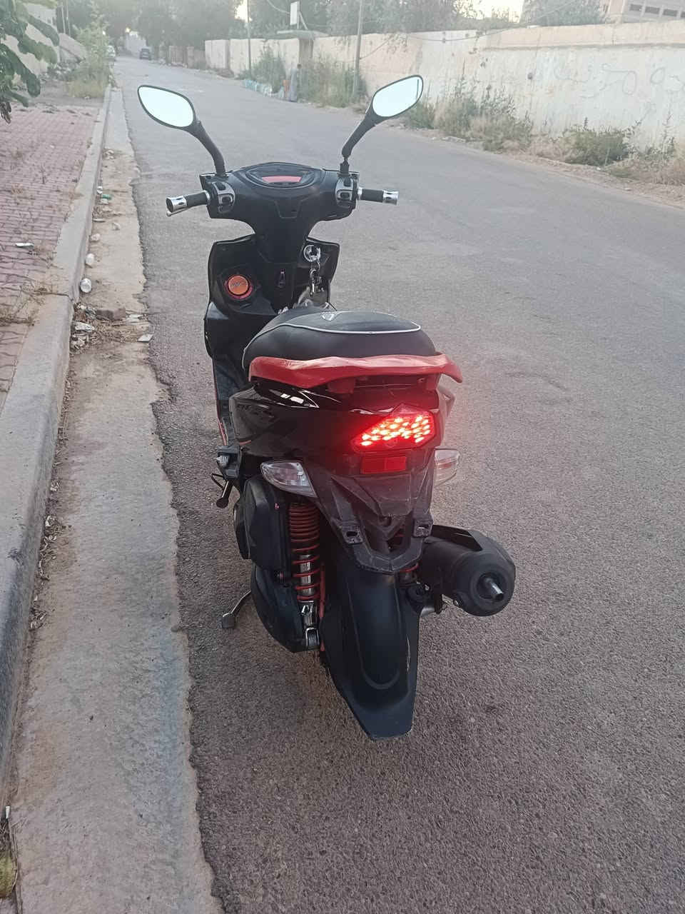 السلام عليكم
دراجة GTR للبيع
الدراجة خير من الله رياضية .... نوزل.....كفرات مزوده لايتات مزوده ولايتها زينون
محرك مكفول ما مفتوح والحكم الفيتر مال جناي مو بياع شراي
الدراجة حلوه ونظيفة والي يحب يجي يشوفها خادم
سعرها مليون و150 وهذا مو سعرها بس لان محتاج وبيها مجال بسيط حك الجيه
رقمي ***********
