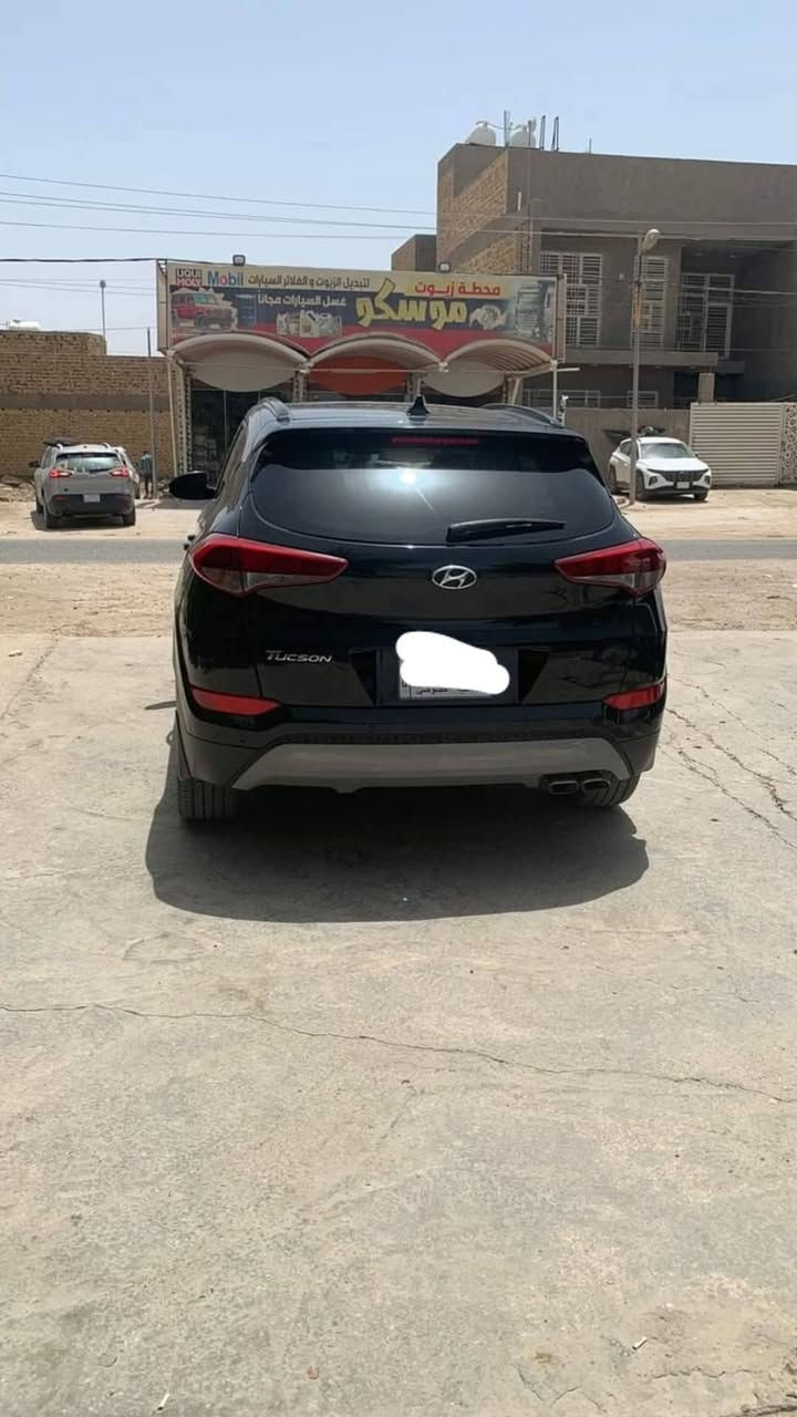 توسان 2018 أمريكي بنيد مبدل وجاملغ فقط حادث جدن خفيف سياره جديده بمعني الكلمة وبالعافيه على الياخذه السياره فول مواصفات رقم دولي قادسيه سنويه لل30 مكانه الديوانية الحمزه الشرقي *********** بيع او مراوس
