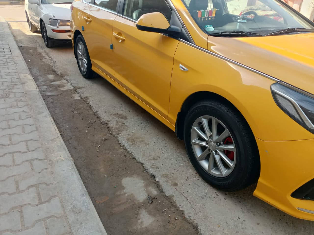 السلام عليكم سوناته البيع موديل 2023مكفوله كفاله عامه من كلشي جاهز على اخر حبايه رقم بصر دولي مكلف بل نشر لاستفسار تصل ***********
