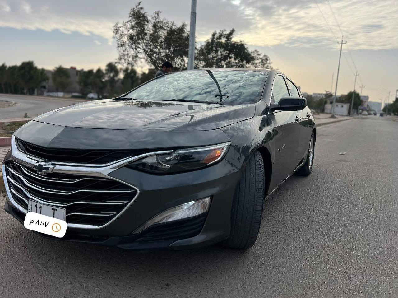 السلام عليكم السعر (٨٨) بلاششش 🔥🔥
ماليبو 2017 
رقم بغداد 
بيها قطعتين فقط 
بنيد وجاملغ خلفي 
بنيد مبدل وجاملغ مصلح 
مكفوله شواصي 
مكفوله لغود 
مكينه وكير مكفولات 
مكينه 1500 توربو 
كير at المرغوب 
بيه صبغ رشوش متفرقه 
ابيعلك حزام صبغ
رقم انكليزي 
هزه جديده 🔝
شاشه كار بلي بلاديه✅
تبريد ثلج 🥶❄️
السعر (٨٨)
وبيها مجال للشراي 
مكاني بغداد

***********
