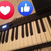 بيانو • ٨٨ مفتاح • ميدي بلوتوث