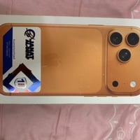 ايفون 17 برو ماكس  سيم كارت  ذاكرتة 256 بطارية 100  عدد دورات 126  فقط...