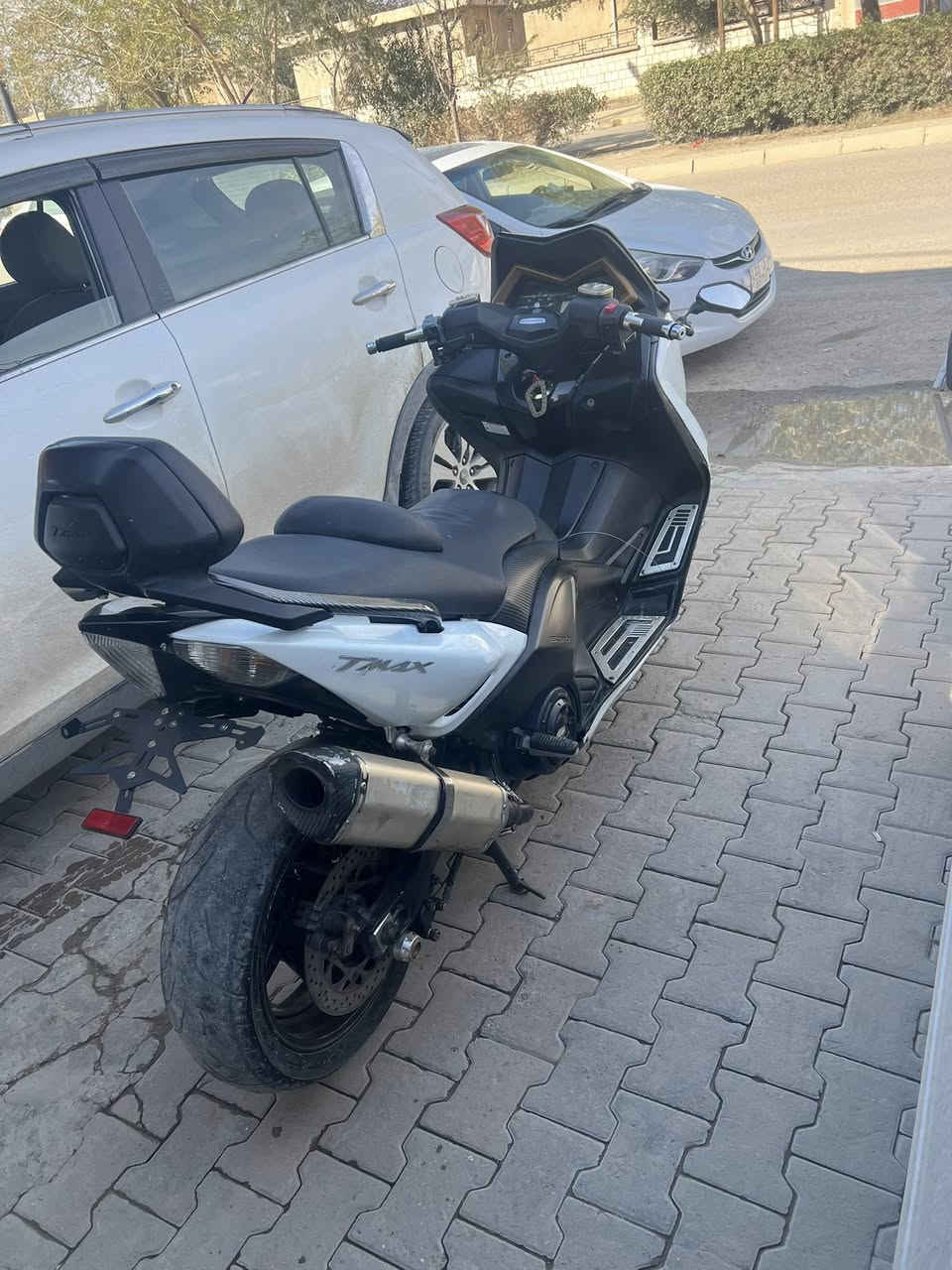 السلام عليكم من رخصت الأدمن المحترم
تي ماكس للبيع موديل 2014 مكينه 530  الدراجه مكفوله من كلشي كلجات امامي خلفي جديده واصليه الدراجه كامله من كلشي ومكفوله بس بيها نقوصات خفيفه 
الدراجه بدون رقم اكرر بدون رقم 
سعر الدراجه ((45 ورقه وبيها مجال حك الجيه)) 
مكاني ديالى بعقوبة 
للأستفسار أكثر اتصل (( *********** ))
