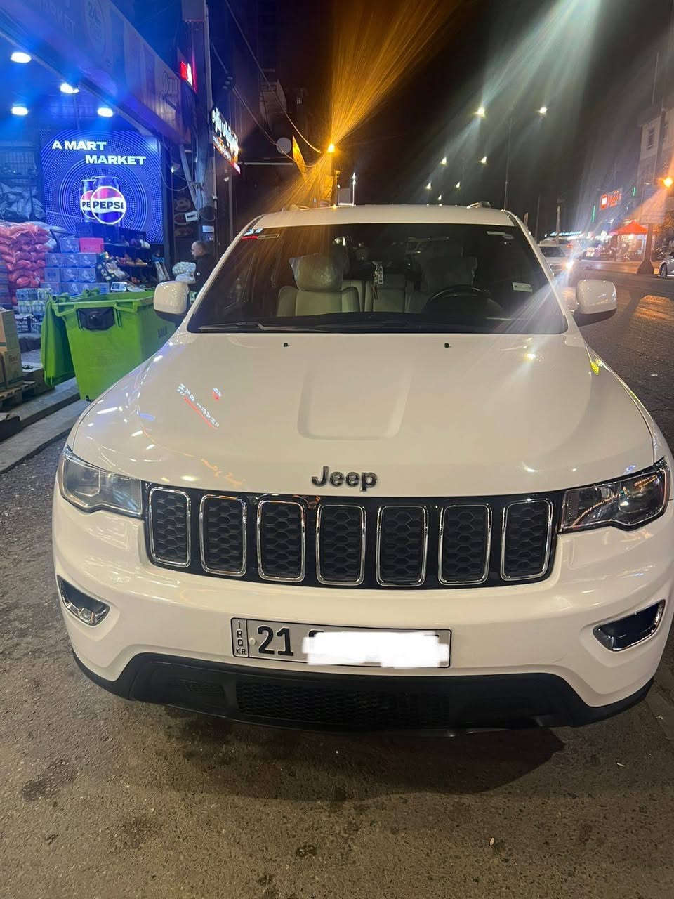 jeep Grand Cherokee 2019 V6

جوابی مەسج نادەمەوە، ژمارە موبایل
(سفر٧٥٠ سەدوو حەفتا و حەوت ٢٢ پەنجاو چوار)

نرخ 248 کەمێک مەجال

 گراند چیرۆکی ٢٠١٩ 
سپی بەفری 
کلین 
تەنها 50 هەزار ڕۆشتووە

بێدەعم و لێدران، ڕەقەم شەنسیم داناوە
زۆر پاک و تازەیە 
٢ پەڵەی بچوک بۆیاخی هەیە لای خۆمان بووە 
 
سپێری دانەگیراوە

مواسەفات 
ناوکرێمی، کوشن جڵد، کوشن کارەبایی، شەغال، بەسمە، دوو دەرگا بەسمە، ئۆتۆ هۆڵد و ئۆتۆ ستۆپ، شاشە گەورە، کامێرا، ڕادار، ئاوێنە فۆتۆ و Assist، حاسە، دەبڵ ئەکسل، تەبرید مەرکەزی 
٤ مۆدی لێخوڕی هەیە
‏Sport، Eco، Auto ،manual 
سیتمی ئۆفرۆد، کاڕپلەی، Bluetooth،
ڤۆلیۆم و تەحدید سورعە، تەلەفۆن، لیدی ناوەوە، تراکشن و دژەخلیسک
زۆر مواسەفاتی تر..……

نرخ 248  
زۆر تازە و جوان ماوەتەوە 
هەمووشتێکم نوسیوە تکایە موشتەرنیت بێزارمان مەکە.
*********** السليمانية, العراق
