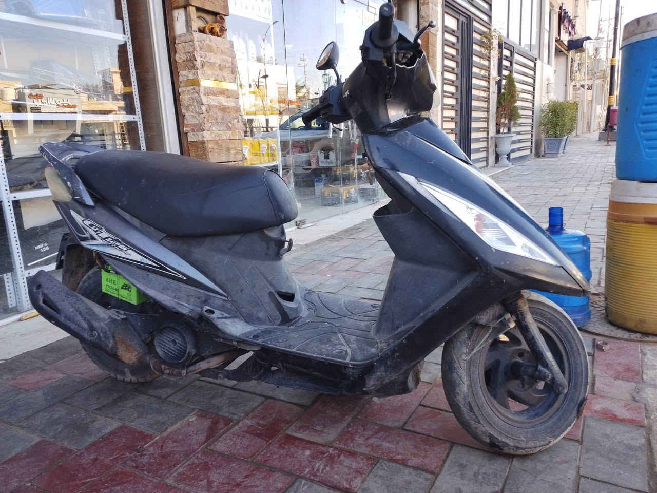 سيام  GT
نكره سلف شرط  النعومه 
 دبلات امامي خلفي جدد تخم تاير جديد قفل جنطه كهربائي
مفتوحه مره وحده شرط النعومه ولمشي
كامله  كل كهرباياتهه  مابيهه اي نقص بس زوج ترايش
كربلا قرب مستشفه زين العابدين 
300 وبيه مجال بصيط ***********
