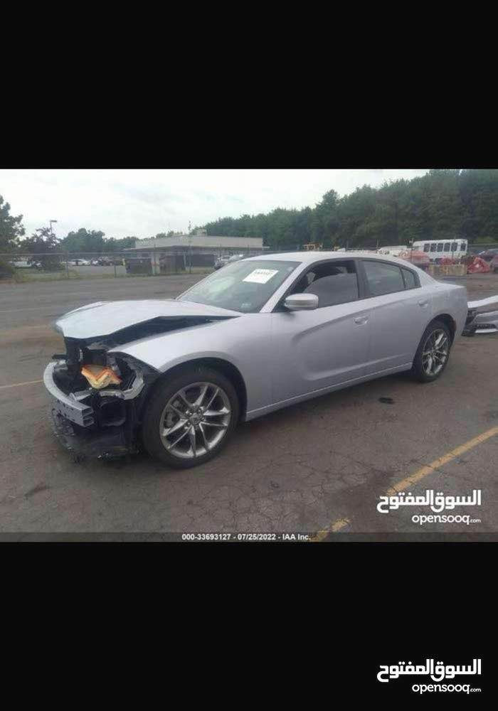 السلام عليكم 
جارجر 2021 فور ويل لون سلفر أصل بإسمي 
تبديل بنيد فقط بدون ضربة شاصي ، صور الحادث مرفقة بالمنشور (فقط راديترات مبدلة) ، و صور الفحص ايضاً بالمنشور
ماشية 50 الف ميل 
تقريباً فول مواصفات ناقصها بس فتحة سقف ما بيها
تشغيل عن بعد 
‎حساسات خلفية
رادار جانبي 
نظام سبورت و سوبر تراك باك 
شاشة چبيرة 
ويل ٢٠ 
تحكمات ستيرن 
كشنات جلد 
تدفئة و تبريد بالكشنات 
كشنات كهرباء مع حفظ وضعيات الجلوس 

بيها طخة و رصعة بسيطة موضحة بالصور 
السيارة نظيفة استخدام شخصي 
السعر  215$
*********** البصرة, العراق
