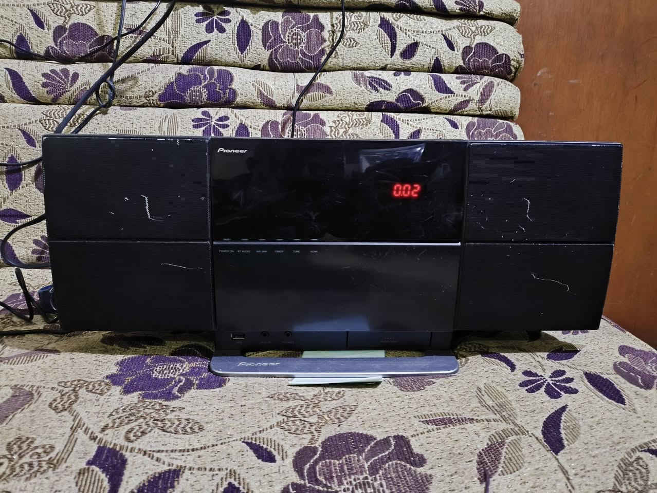 جهازين سستم بانويير اجدي دفيدي فلاش اوكس راديو مايشتغل دفيدي يشكل ثاني سستم مضخم  شغال 
يريد يراسني تحياتي


**إذا كنت صاحب هذا الإعلان وتريد حذفه لأي سبب، رجاءا أرسل رسالة إلى الدعم الفني**