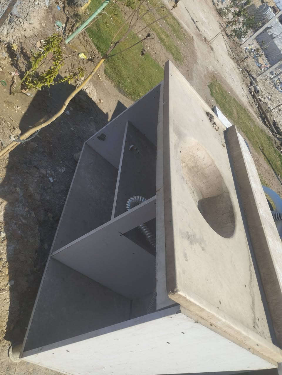 سلام عليكم كاونتر البيع كامل متروك ما مشدود عوزه شويه ترتيب لا طاك لا شي فقط  بيبان ما مشدوده قيم أخذ مكاني ناصريه مركز


**إذا كنت صاحب هذا الإعلان وتريد حذفه لأي سبب، رجاءا أرسل رسالة إلى الدعم الفني**