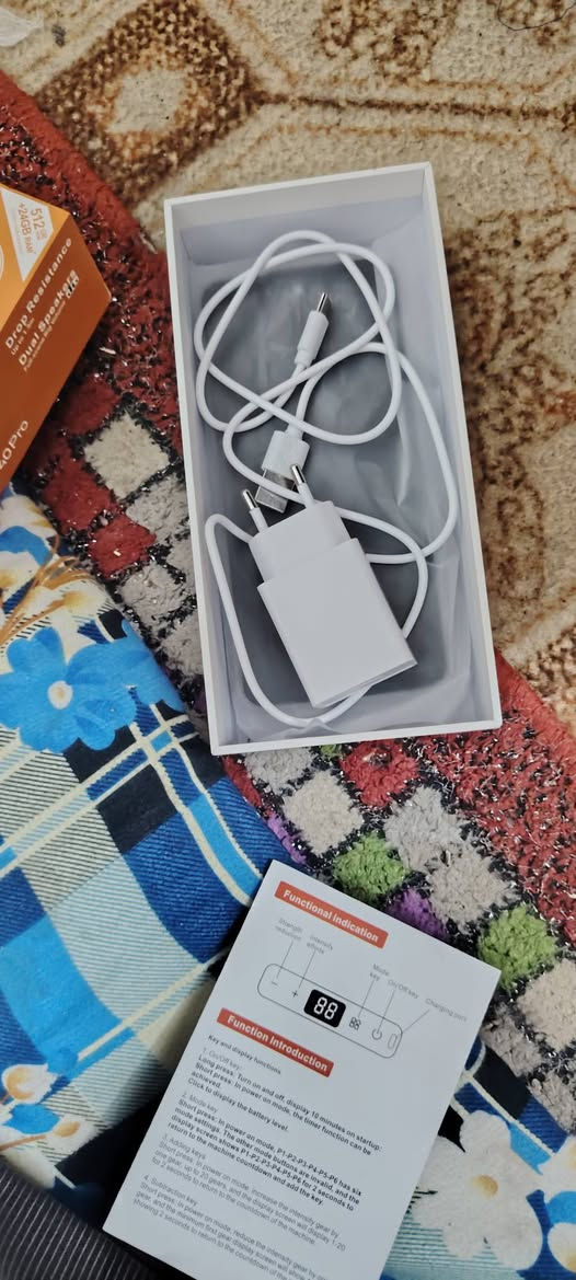 السلام عليكم جهاز جديد سبارك 40 برو Spark 40 pro طك الكارتونه مامستخدم ولا لحضه
ذاكرته 512
العشوائيه 24
هيرتزية 144
 السعر 130 وبي مجال
***********
