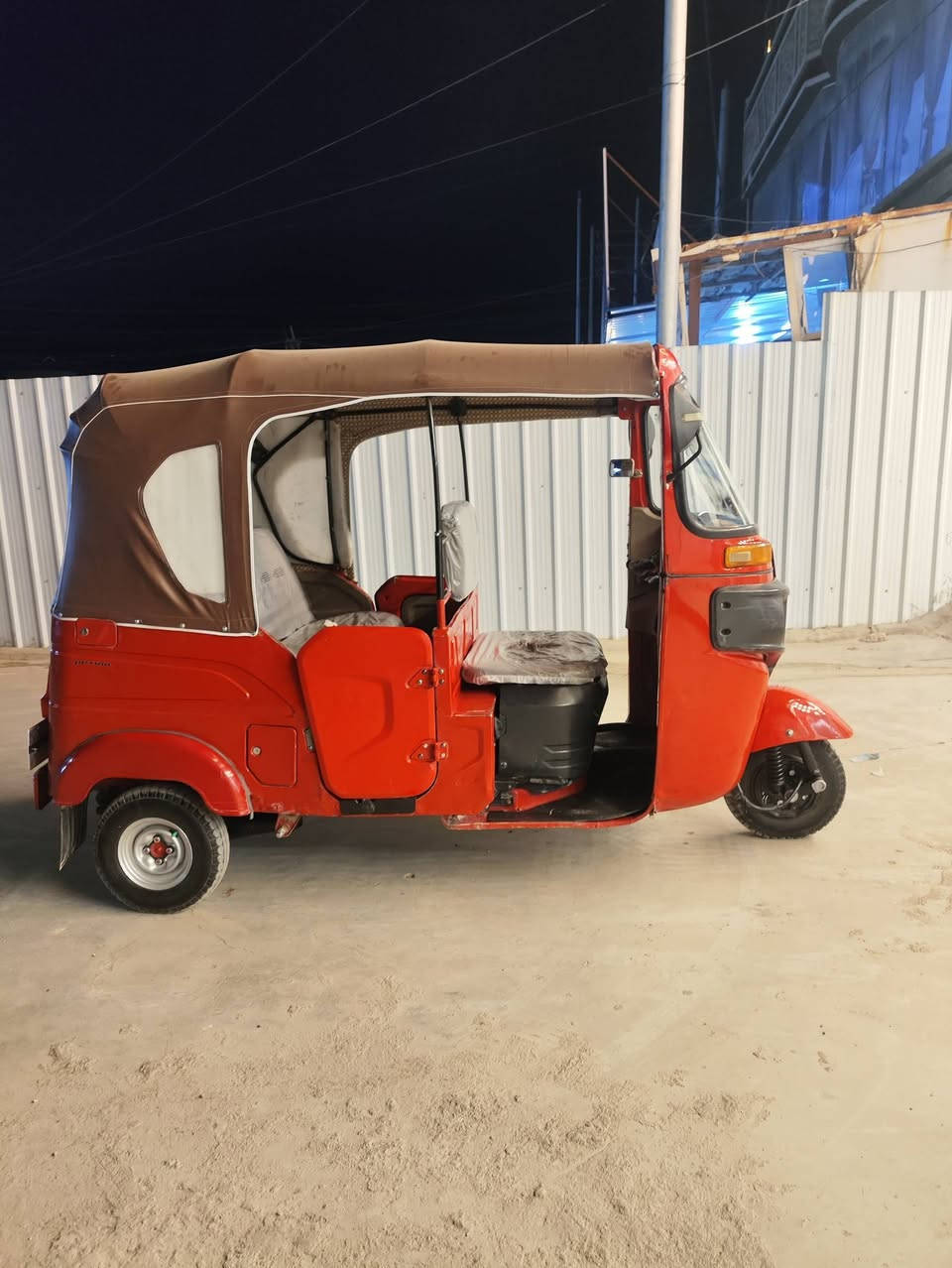 السعر8250بي مجال الشراي
السلام عليكم تكتك2022 الشهر8
تحويل ثاني يوم  تكتك لا ضربة ولا صبغ خير من الله
مكينة اكسن نضاف 
العنوان بغداد قرب صطيرة الشعب
***********
