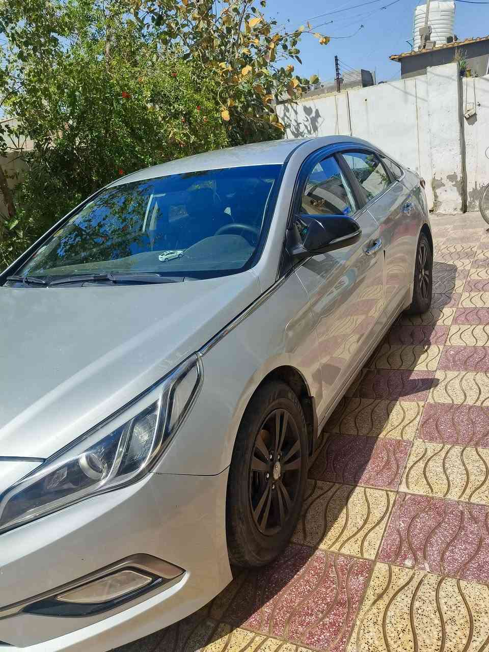 سلام عليكم سوناتا 2017 ادوات متوم وكامل كصه جنطه
كير مكينه تبريد صدر تخم تاير كله جديد اصل غاز 
فول مواصفات عده فتحه شاشه جبيره بصمه كشن كهرباء سياره جديده ما ناقصها شي ابد 
بيع او مراوس حسب قناعه مكاني بغداد مجمع بسمايه 
*********** اتصال او واتساب

