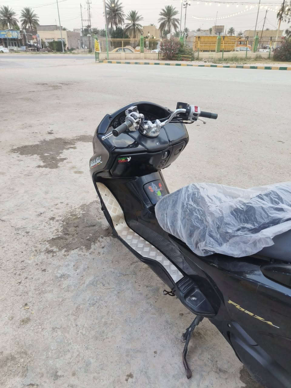 سلام عليكم فورزه09البيع الدراجه مكينه كلشي ما بيها ستان المس كهربايات شغلات كلشي ما بيهن دراجه ما طالع بيها وما ما شيه هواي بصمه بس وحده خاص مفتوح مكاني الديوانيه قضاء غماس ***********وتساب ما عدي
