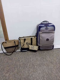 جنطة سفر • حقائب يد ٢ • نظيفة جدا