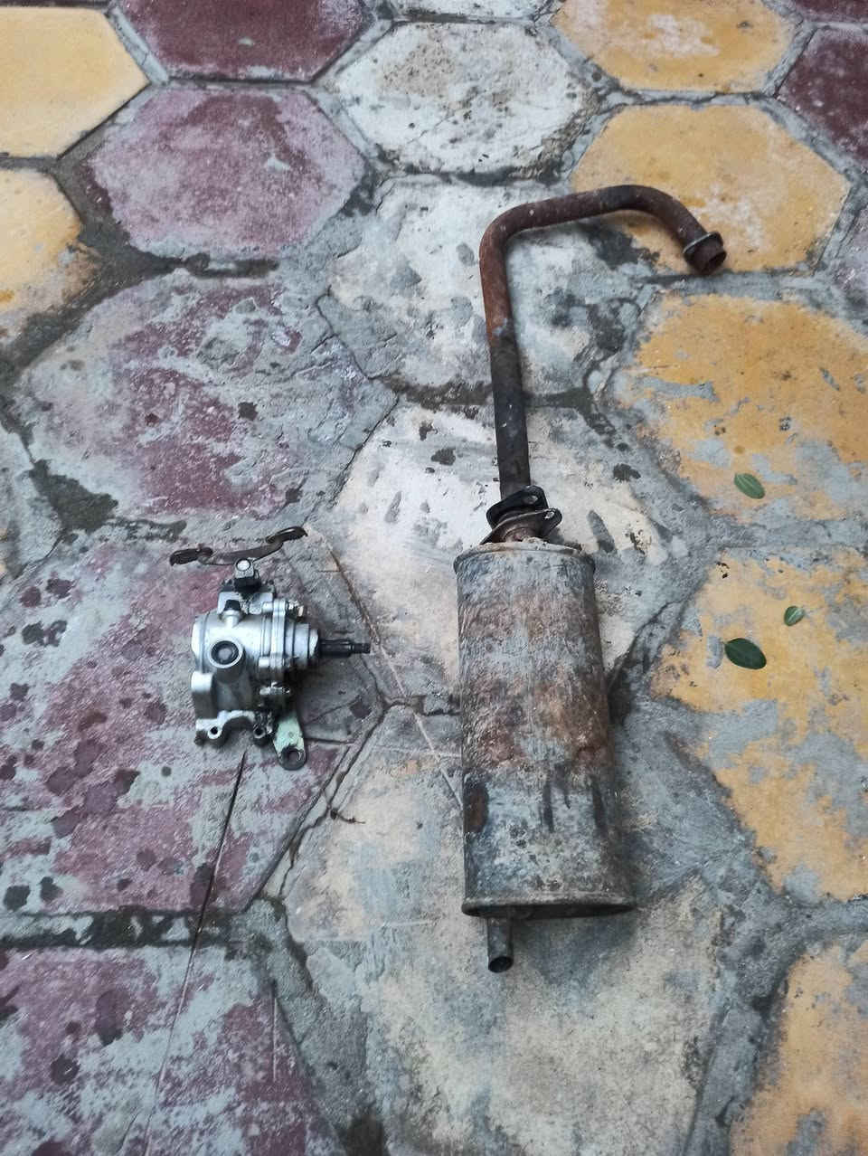 سلام عليكم بوكس كير شغال وصالنصه للبيع سعر خاص
هاذه رقمي ***********
