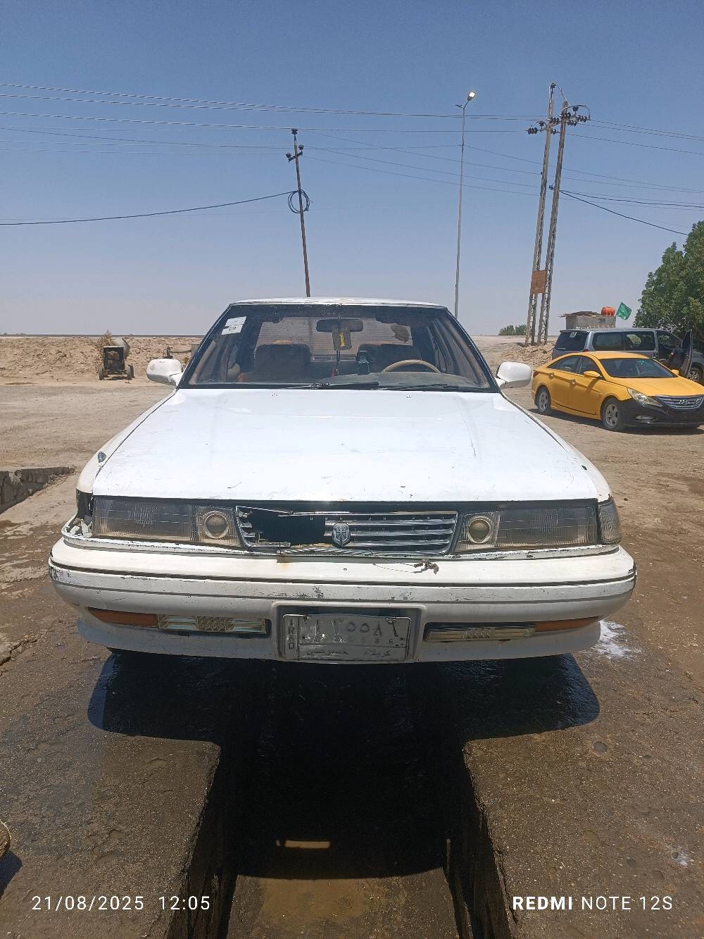 سياره مارك نضيفه وشغاله 
سنويه ساقطه صايرلها 4 سنوات 
راعيها موجود بس ما مداور انه بعدها بإسم راعيها 
عنوان السياره الناصريه 