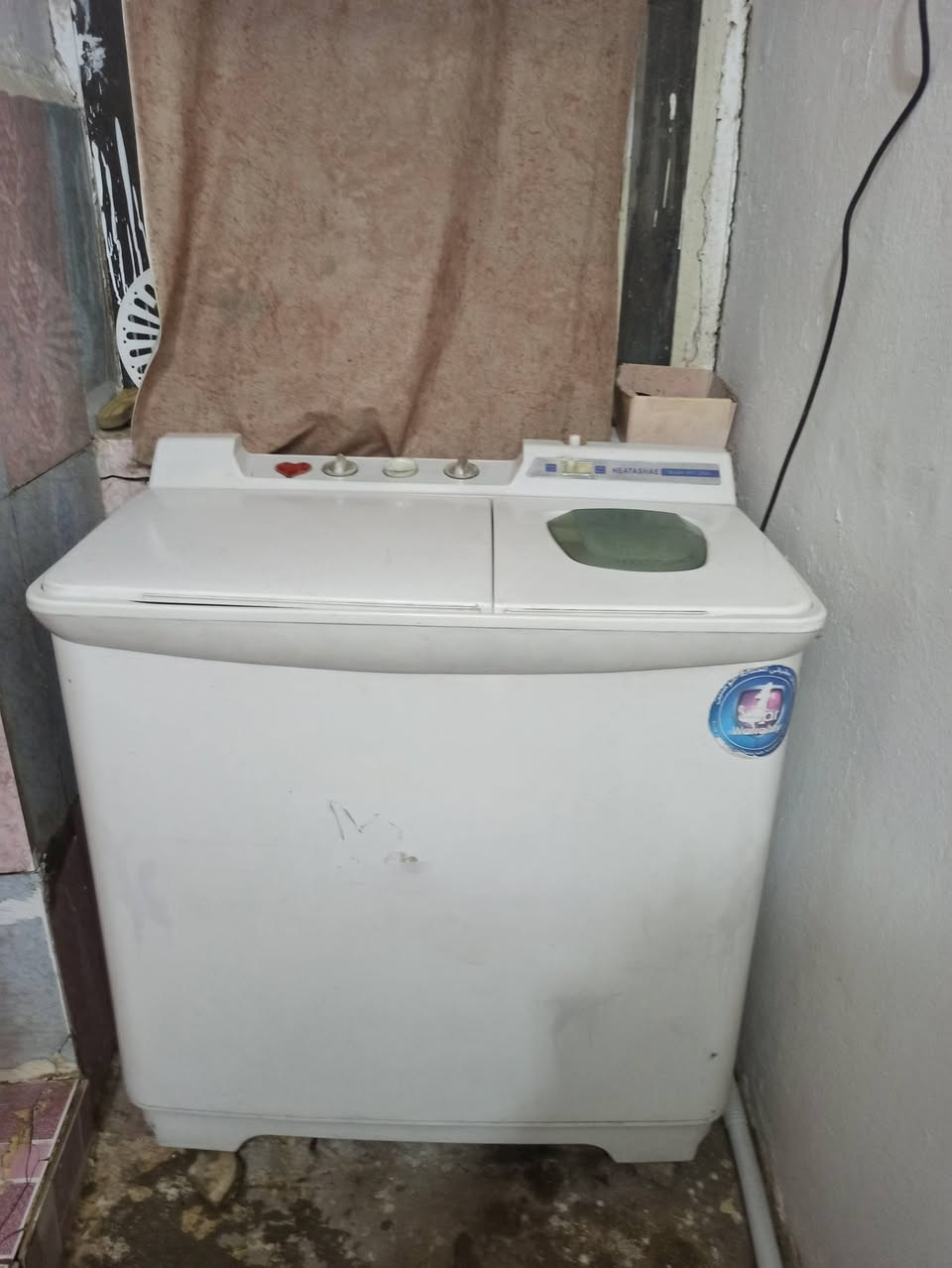 سلام عليكم
غساله هيتاشي للبيع نظيفه وشغاله غسل تنشيف كله كامل 
السعر 75الف وبيها مجال قليل 
مكاني بابل حله نادر الثانيه الشارع الخدمي.
***********
