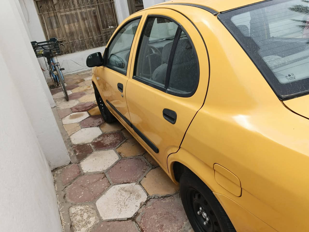 السلام عليكم طيبه للبيع ٢٠١٥ رقم انكليزي دولي سنوية لل٣٠ السعر اتصل عل رقم وبيك خير وتدلل المكان ديوانية مركز 
***********
ملاحظة رجائن بعد ال٩ بليل لا تتصل
