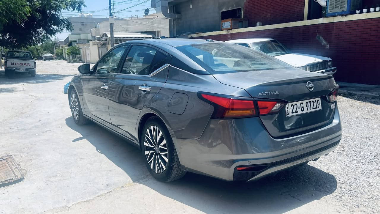 Altima SV 2024
قطع تين صبخ  بدون دواخل 
صونر رقم شاصي موجود نشر
كير محرك بشرط
٣٠ مايل ماشي 
حجر رادار حاسات بشرط
سياره تاير داخل كله جديد
مكان سياره كلار 
***********
