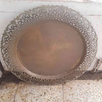 اخوان صينيه نحاس ثقيل قياس ٧٠ سم نضافه تامه للبيع 07712390444
