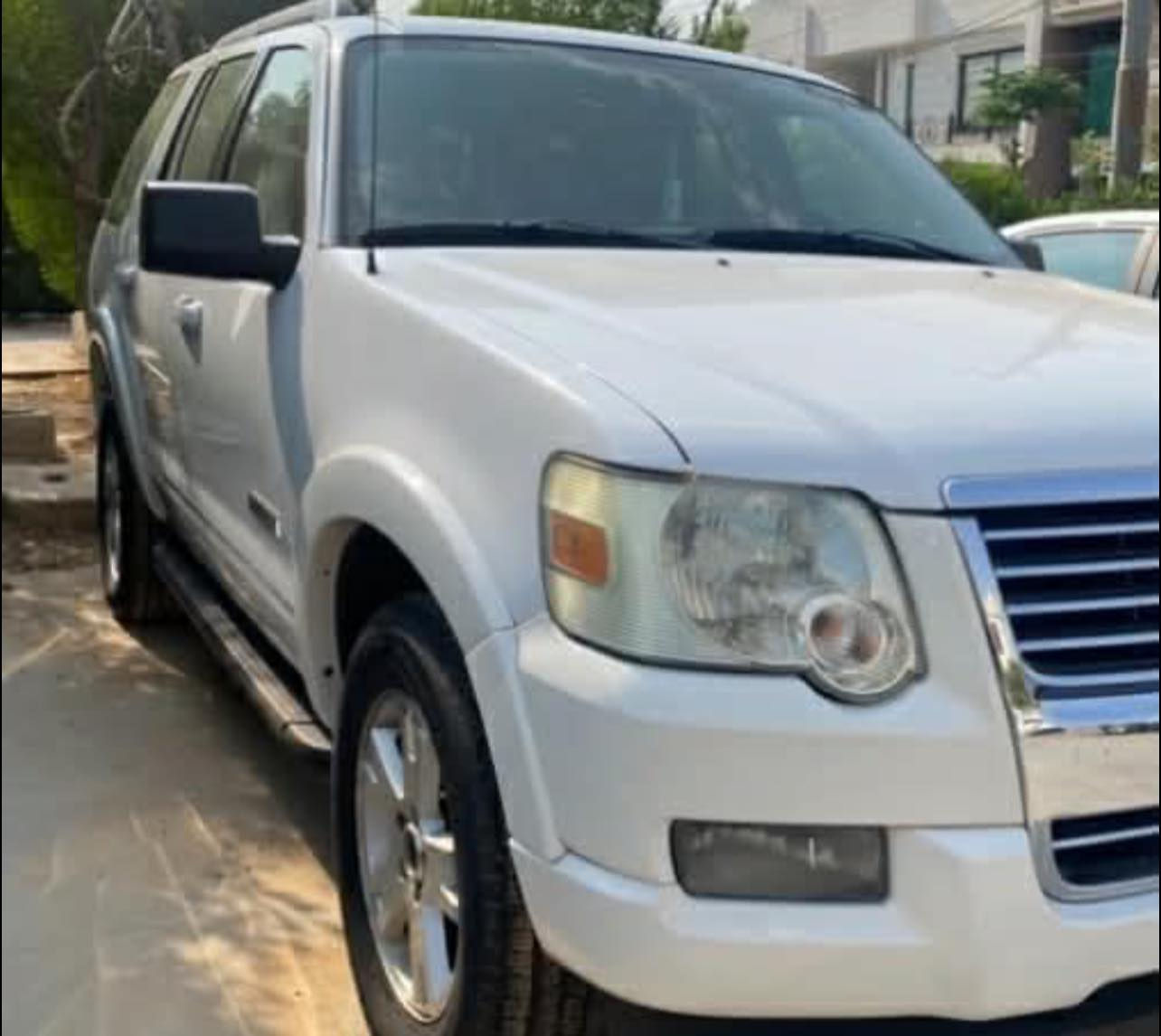 ئۆتۆمبێل: فۆرد ئێکسپلورا 

موديل 2007 خەلیجی 
285 هەزار کیلۆ مەتر رۆیشتووە
 
ســــعر $ یەک کۆمێنـت بکە راســـتەوخۆ بــۆ دێـــت🟢

جام کارەبایی و کوشین کارەبایی
٣ريز كوشن مەرکەزی 
4x4دەبل اكسل
تراكشن
سەیارەکی خاوێنە
کەمەک ساردی هەیە 
گێڕ ومكينە بە فەحس 

ژمارەی خاوەن سەیارە👈: ***********
