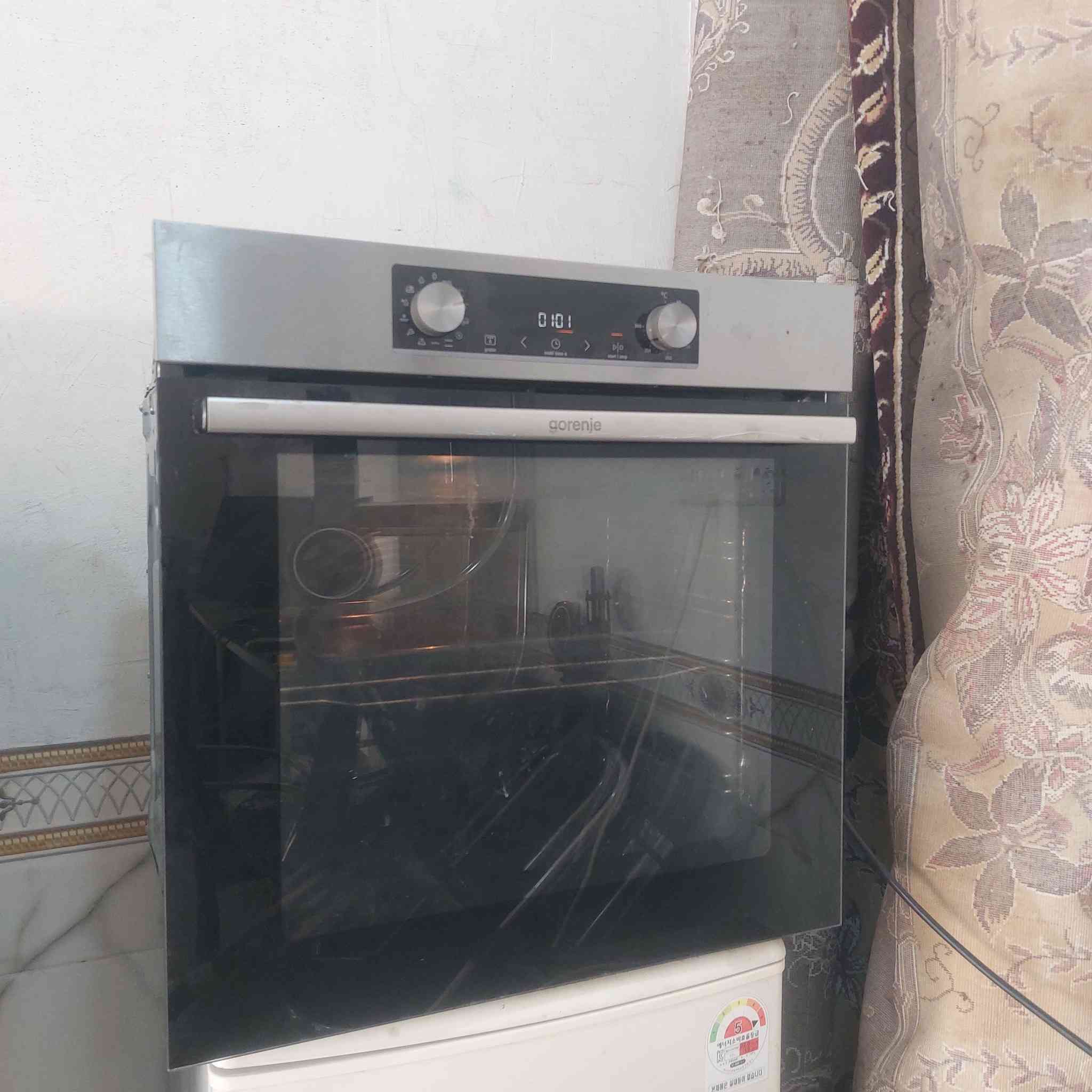 فرن كهربائي باله كويتيه شرط الشغل مال كاونتر صناعته واربيه العنوان البصره قضاء المدينه خلف محطة الوفود الحكوميه البدران للإستفسار عل خاص ***********
