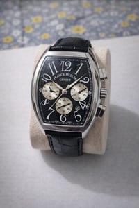 🔹 المواصفات: الماركة: Franck Muller Genève النوع: كرونوغراف (توقيت ريا...