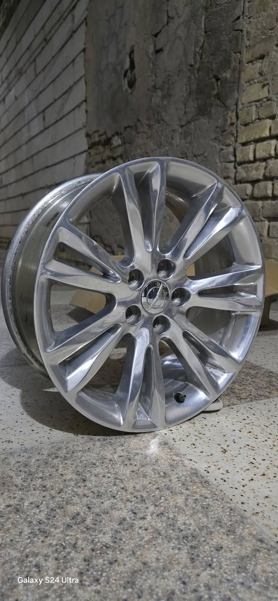 سلام عليكم ويل كب مكسيكي اصلي مكفول عدا واحد بيه تصليح نص اصبع شرط. الشطره حي المعلمين للإستفسار *********** .. ***********
