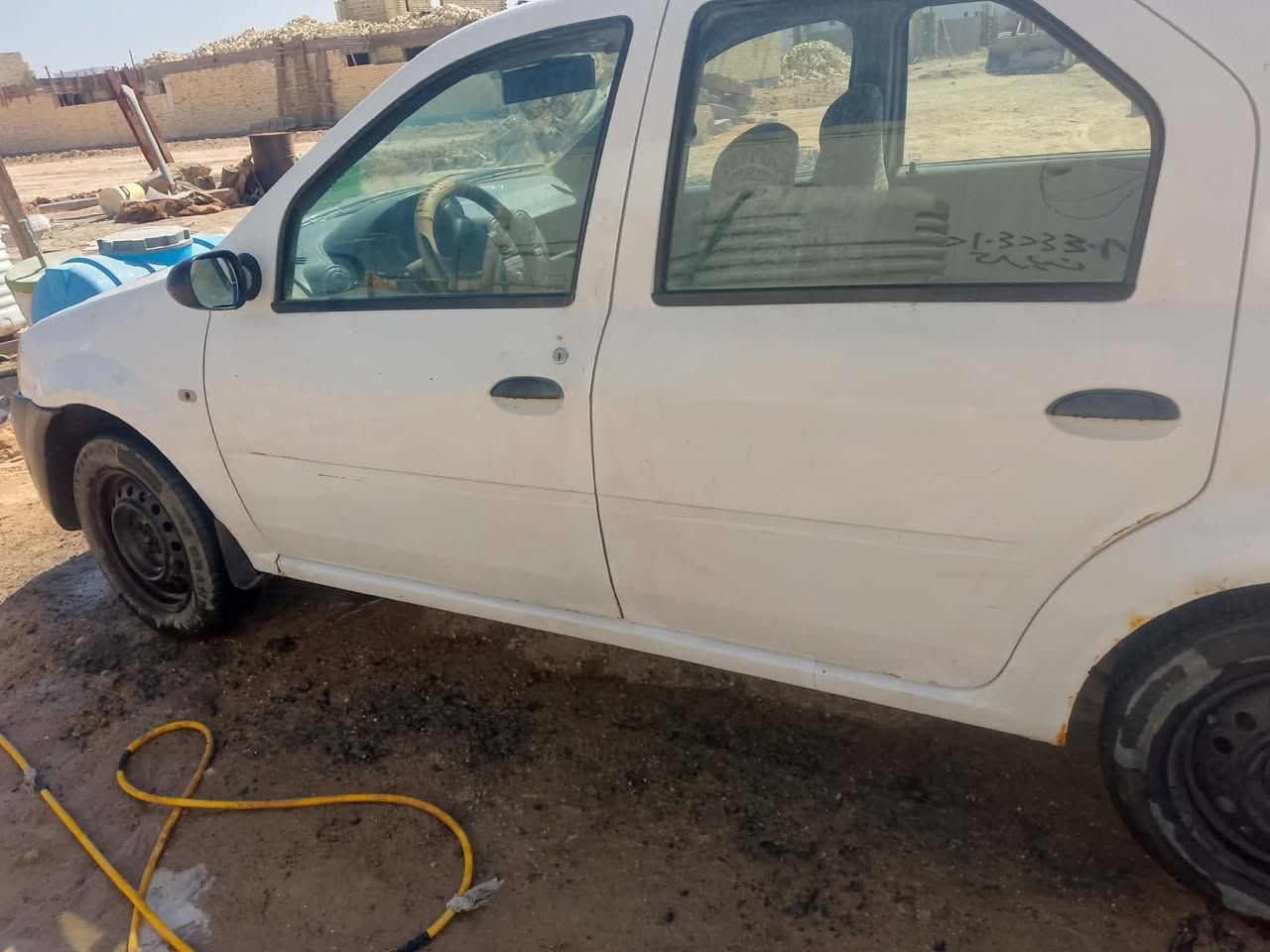 رينو لوكان 2010 رقم نجف هزه جديده  محرك جديد ماصار شهر شادله معروضه ب 37 وبيه مجال المكان الكوفه *********** اتصال
