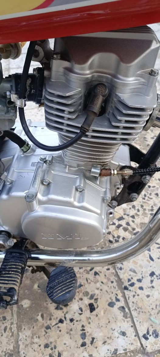 السلام عليكم دراجه نامه 2024على حطت الوكيل برغي مامبدل بيه الدراجه مامتعوبه المكينه مامفتوحه ب 600وبيه مجال حك الجيه مكان سوق الشيوخ 
***********
