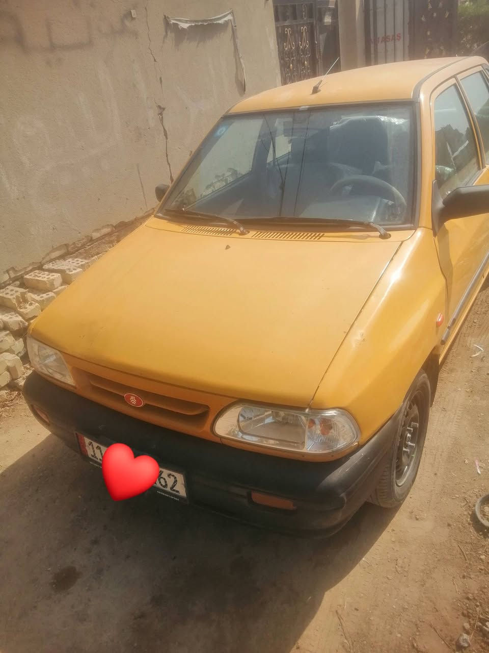 اخوان السلام عليكم مررخصت مدير الكروب سايبه موديل 11 للبيع سياره نضيفه كير تبريد مكينه نضيفات تبريد شغال تخم تاير دوشمه عام سياره باسمي مصفره هيه وغرامات تحويل ثاني يوم شواصي نضيفه السعر 28 وبيهه شي قليل الشراي يتصل ***********
