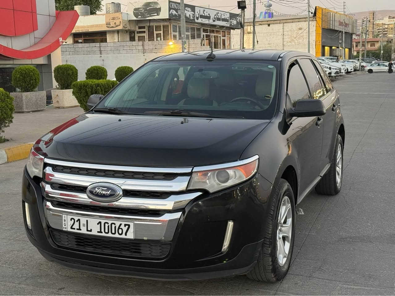 فۆرد ئیدج 2012 
AWD
ئەمریکی کلین
187 رۆشتووە
بێ بۆیاخ بێ لێدراوی 
گێڕ و مەکینە هەموو شتێکی بەشەری 
سەنەوی تا ٢٠٣١ تازەیە
٤ تایەی تازە
١-٢ پەڵە ساردی هەیە

104 وەرەقە مجال

*********** السليمانية, العراق
