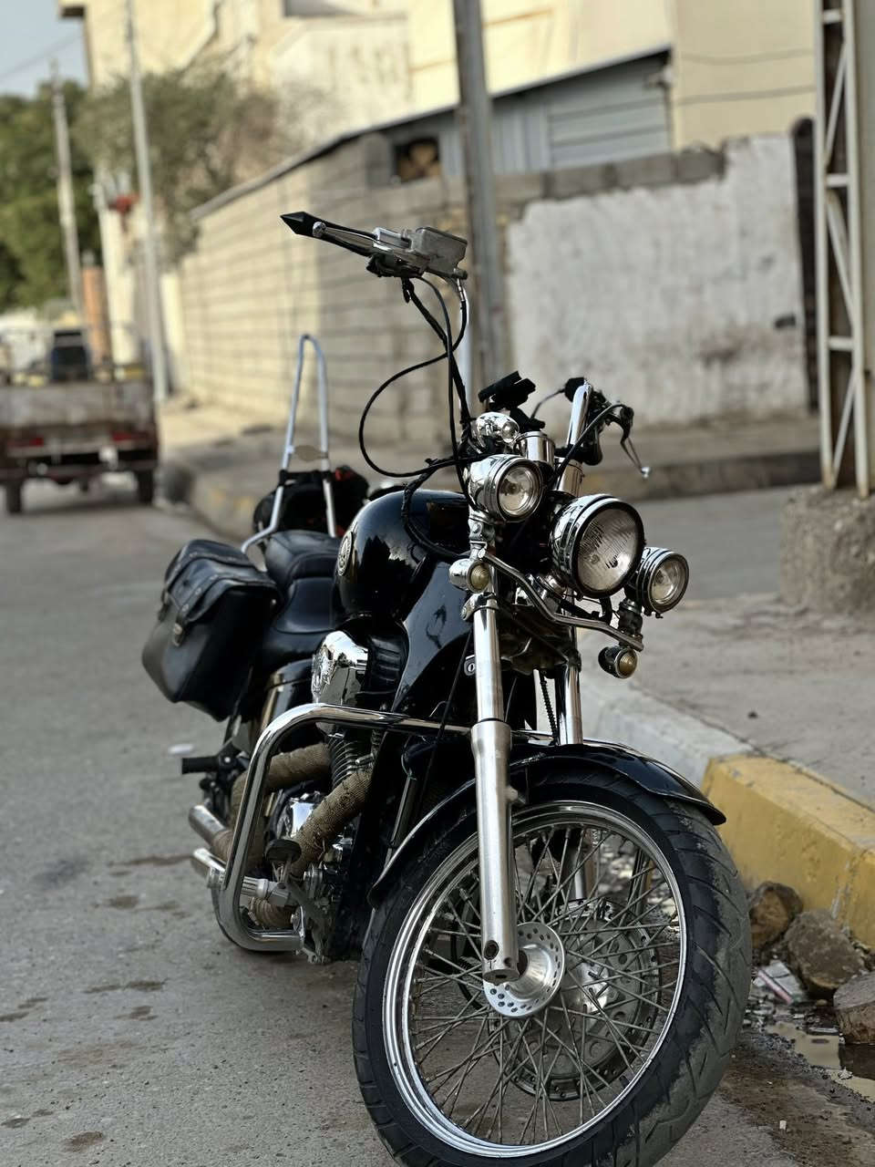 ستد 400 مرقم دراجه نضيفه وخير من الله عليها ادامه كلجات دبلات ترتيب ضفيره بريك جديد ستيرن جديد ادامه كامله عليها ما يوم وكفتني بشارع دراجه حلوه ونضيفه 
الاتصال ***********
او خاص
