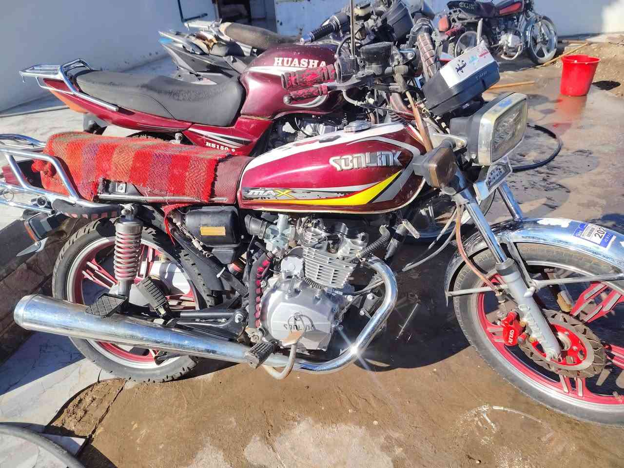 دراجه سولنيك موديل 2022
السلام عليكم

كامله وشغاله ما ناقصها شي 

كير جديد

محرك جديد

الاتصال على الرقم ***********

مكان الانبار الرمادي
