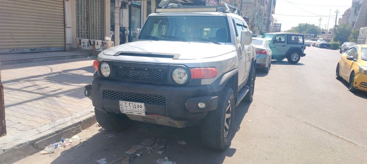 السلام عليكم تويوتا افجي 2008 رقم بغداد صبغ حزام محرك 6 فورويل شاشه كير اتوماتيك سعر 115 مكان بغداد حي الحسين ***********
