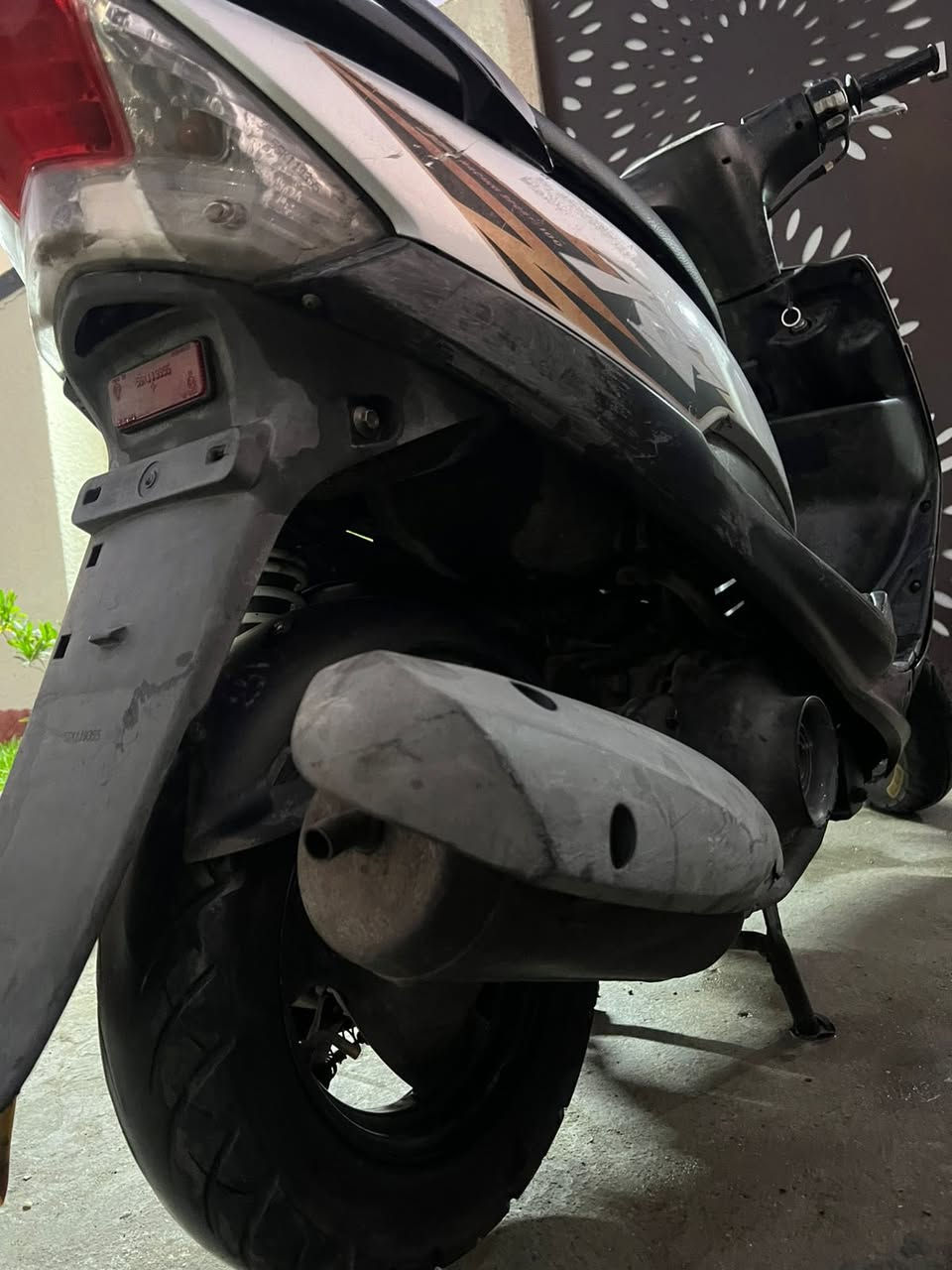 سلام عليكم 
دراجه الله موفقها سعرها 700 الف 
وبيها مجال حك الجيه مابيها نقوصات نكره سلف نكره هندر 
دراجه تاخذها بالك مرتاح مكينه ناعمة ومكفوله كفاله عامه 
مكاني بغداد حي العامل


**إذا كنت صاحب هذا الإعلان وتريد حذفه لأي سبب، رجاءا أرسل رسالة إلى الدعم الفني**