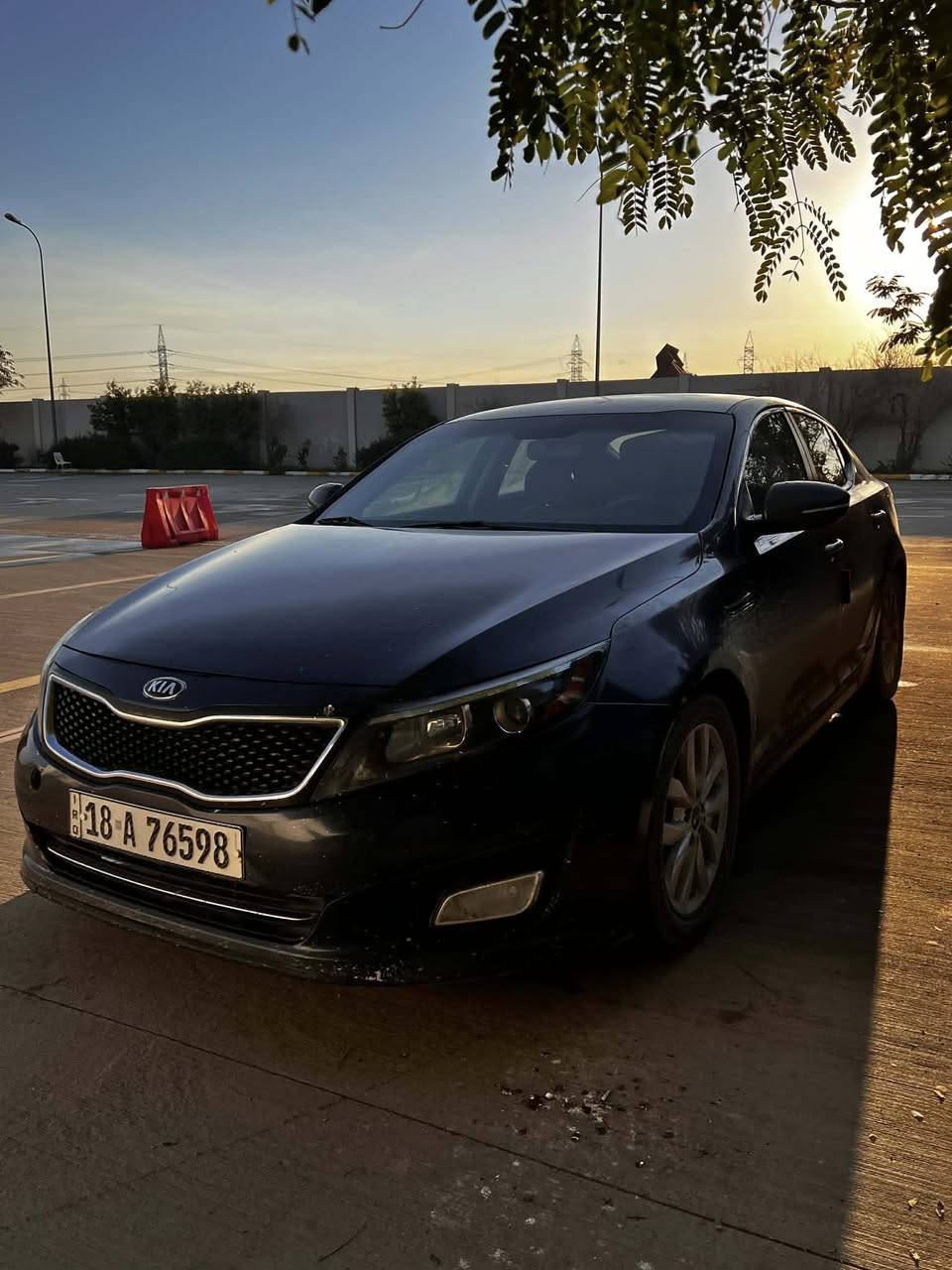 السلام عليكم ورحمة الله وبركاته
اوبتيما 2015 
ازرق نيلي ✅
امريكي ✅
كير 💯 ٪
محرك جديد 💯٪؜
حدادية امامي خلفي 💯٪؜
رقم بابل انكليزي ✅
باسمي تحويل ثاني يوم ✅
مبدل بنيد فقط ✅
القماره +الجنطه جرادات بسيطه بالبوليش تروح 
السعر 125$  مكاني بابل _حلة مركز 
***********
