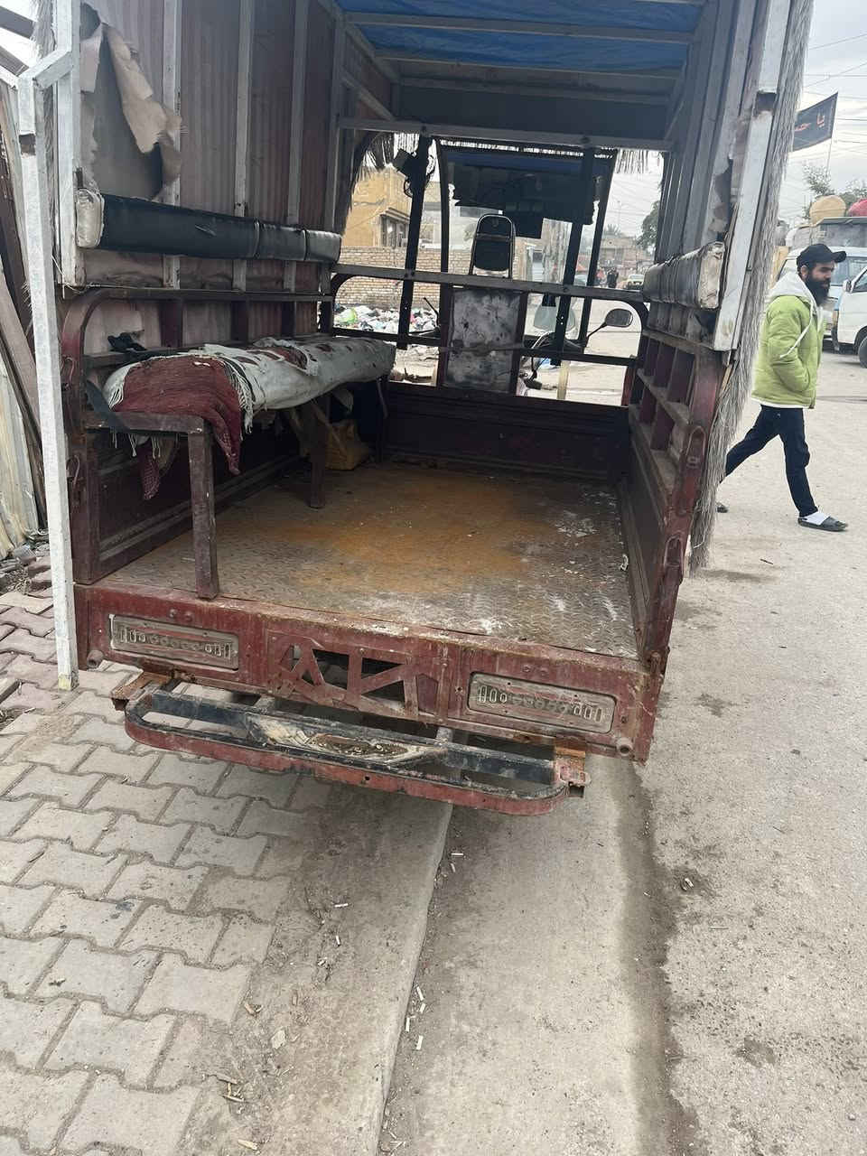 السلام عليكم ستوته للبيع موديل 2018 شغاله سلف اي عطل مابيها محرك مامفتوح  السعر خاص 
العنوان بغداد الحسينيه 
رقم الهاتف ***********
