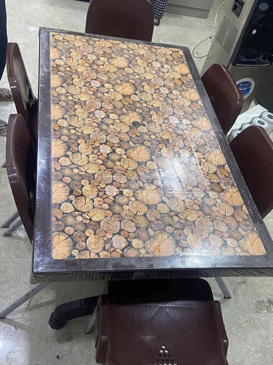 ميز طعام بلاستك مع ست كراسي بلاستك والأرجل حديد


**إذا كنت صاحب هذا الإعلان وتريد حذفه لأي سبب، رجاءا أرسل رسالة إلى الدعم الفني**