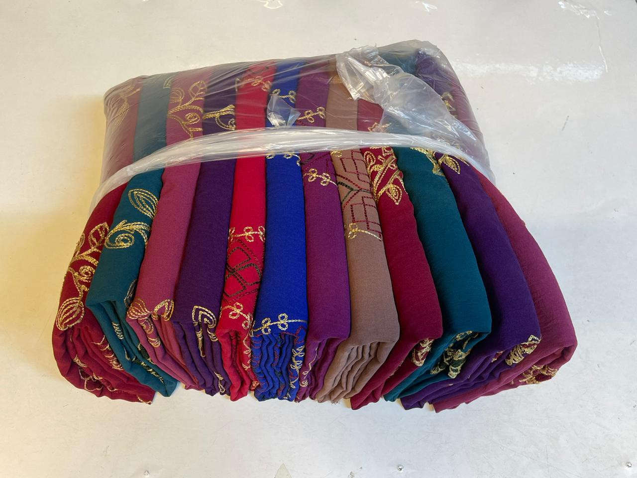 مرحبا زبائنه الكرام عرض جديد 🚕😍🚕#تخفيضات  #اقمشة 
/ للن مطرز مطاط اصلي 🤩🤩  /

درزن يحتوي 10 قطعه ب الوان   مختلفه 🔥🔥

لسرعه تثبيت الحجز ع الواتساب  ***********📞📞
 
او زورونا بغداد الشورجه سوق الاقمشه قرب مصرف الرشيد 🥰🌹

#أقمشة #تخفيضات #فولو #جملة #اقمشة #تخفيضات🌹😍 #جملة👑 #خياطة #ملابس_نسائيه #مشاهير #دشاديش_نسائيه
