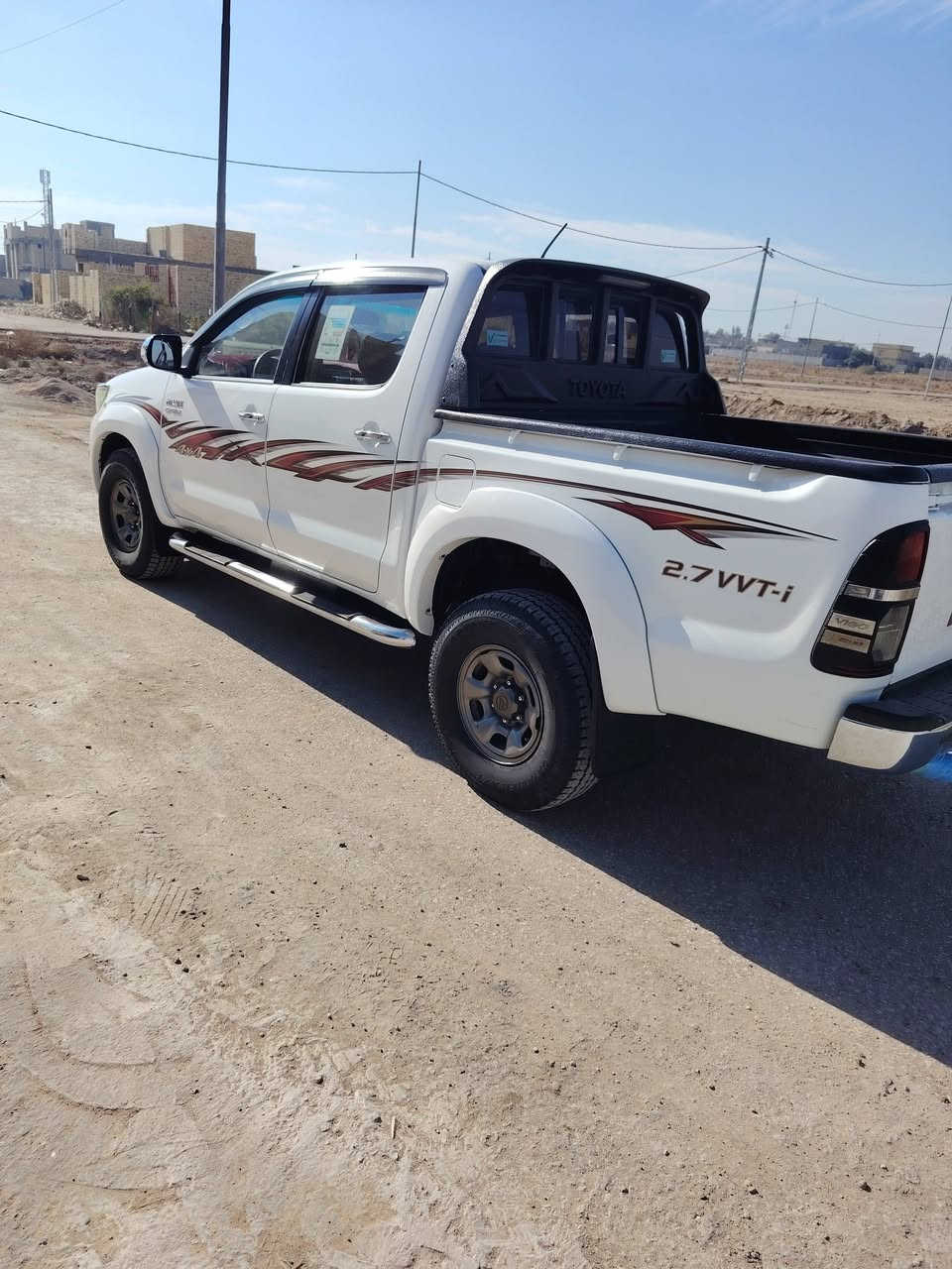 سلام عليكم بيكم هايلوكس 2014 مكفوله كفاله عامه فور ويل اوتوماتيك رقم نجف رقم الهاتف ***********
