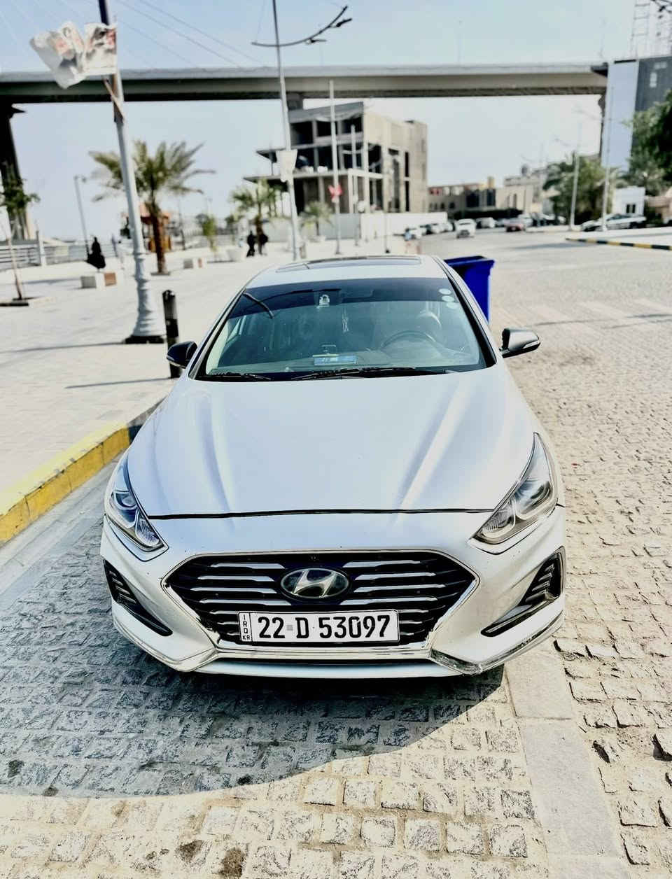 السلام عليكم
سوناتا (2018 ) Limited لمتدد
فول مواصفات داخل جلد بيجي
بصمه عدد 3 فتحه رادارات امامي خلفي جانبي 
اوتو هولد مانع انزلاق توقف ذاتي سايد بريك دكمة 
كشنات حار بارد جلد مراة قلاب مراة وسطيه كهربائية 
تبريد قطعتين امامي خلفي بردات بلادي بلباب 
سياقه ذاتيه تحديد مسار drive mode ايكو نورمال سبورت 
جنطةكهربائي ستيرن حار باردكهربائي سماعات انڤنتي دمام 
تحكم في المراة كامرات امامي خلفي تحكم كشنات 
شاشة كاربلاي شحن لاسلكي منافذ تايبسي USB خلفي امامي الجام الامامي اوتو لايت امامي زنون خلفي lED دڤيوزر خلفي lED امامي نهاري شباك نيگل حساس خلفي 

كير مكينة مكفول حادث السياره جاملغ وحافة البنيد دواخل سليمة شاصي لغد مكفول بدون ايرباك  سيارة ماشية (70) سياره فول مواصفات لمتدد 
رقمها اربيل باسمي تحويل ثاني يوم
سعر السيارة(145) وبيها مجال بسيط 
مكان السيارة بغداد 
رقم هــ  ***********
