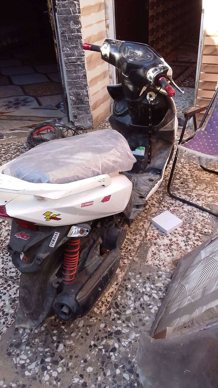 سلام عليكم دراجه جي تي ار للبيع مكاني بغداد الغزاليه ***********
