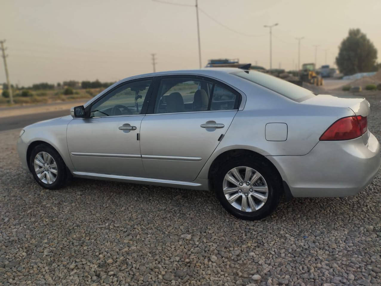 سلام عليكم كيه اوبتمه للبيع موديل 2010 رقم بغداد دولي  سنويه لغاية 2027 وارد امريكيمحرك 2400 حادث جاملغ الخلفي جههالسايق صبغ الحزام السعر 98 وبه مجال المكان سياره بابل الشوملي اي استفسار اتصال على الرقم ***********
