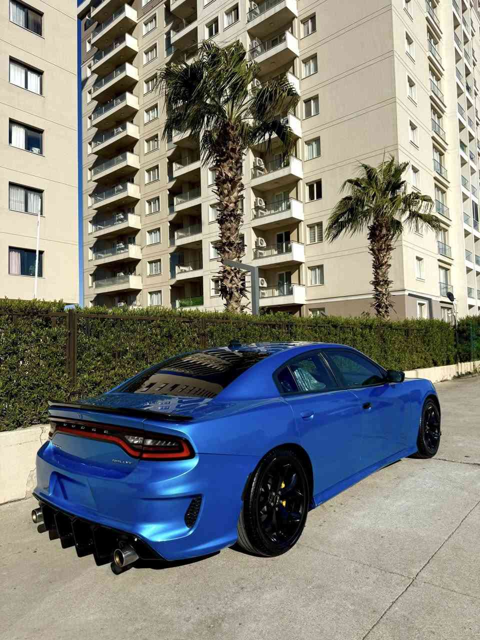 Dodge charger sxt plus 2017
TB-سەیارەکە دوبەیە لێزەرە بەس پێش(ادوات)

مواسەفات(شاشەگەورە-بەسمە-کشن کارەبای+کشن گەرم-سوکان ڤۆلیۆم-تحدید سرعە-حەساس پشتو پێش)
***********
:-مەکینە (6)پستۆن (3600)

:-گێر مەکینە کارەبای بەشەرت
موشتەری تەلەفون کە لەگەڵ رێزم 
***********
