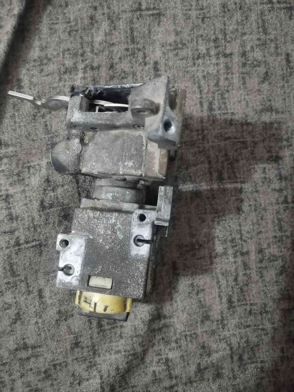 سلام علیکم شباب جوزه مال دراجه بولیس مال تفصیخ اني مفصخهه بيدي  بیهه سویج واحد. اصلي وثنین ستنساخ  اله تفتح السویج مرتین یله تنطي ناریه  + ابیعلك کوم حدید قیم واخذ مکاني بغداد الشعب الاستفسار ***********
