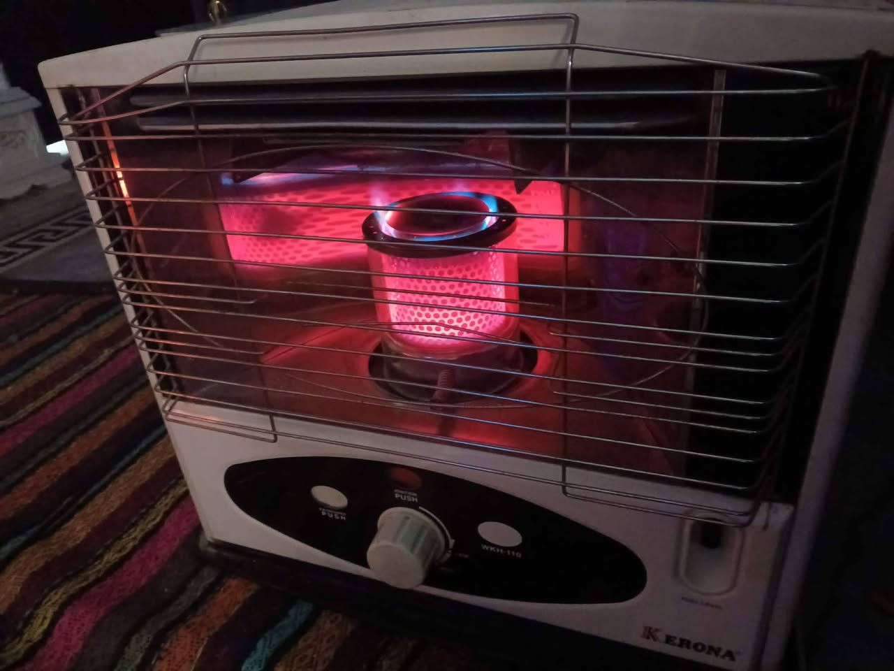 صوبه ياباني حجم كبير  اصلي شرط الفخص 85 الف كوفه حي ميسان 
***********
